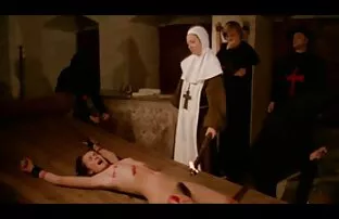 XXX امرأة سكسي عربي مجاني سمراء مصمم أزياء لقاء الزي الجديد