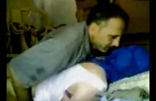XXX جوليا آن يستأجر كوخ افلام مجاني سكسي شاب